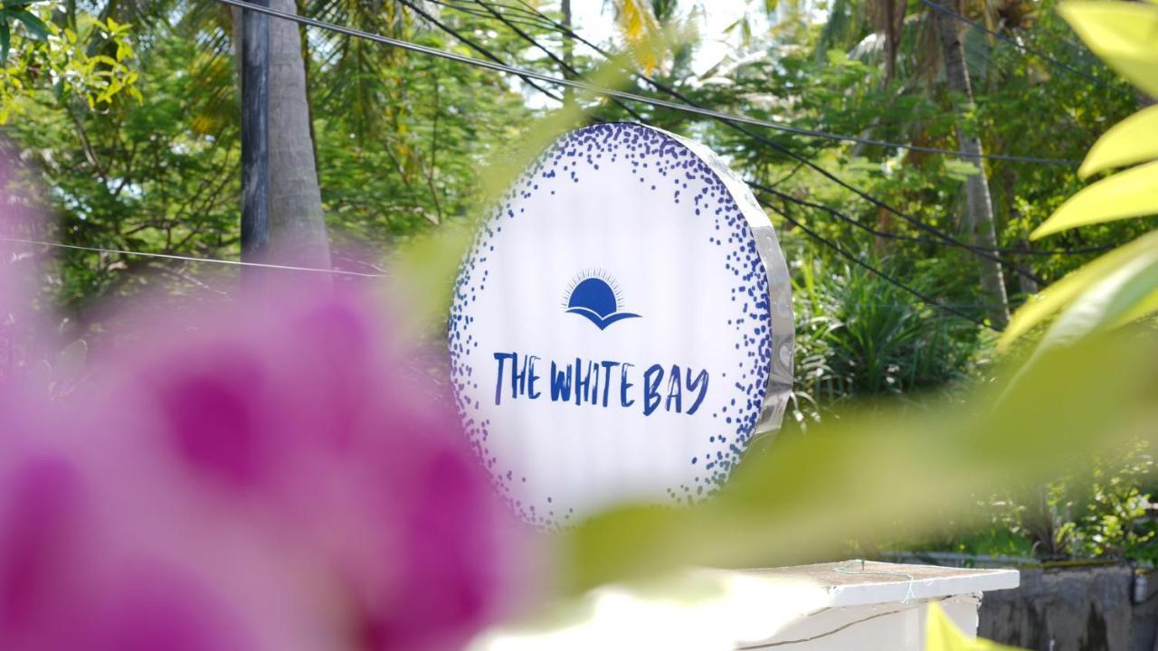 The White Bay Hotel Gili Trawangan Exterior foto