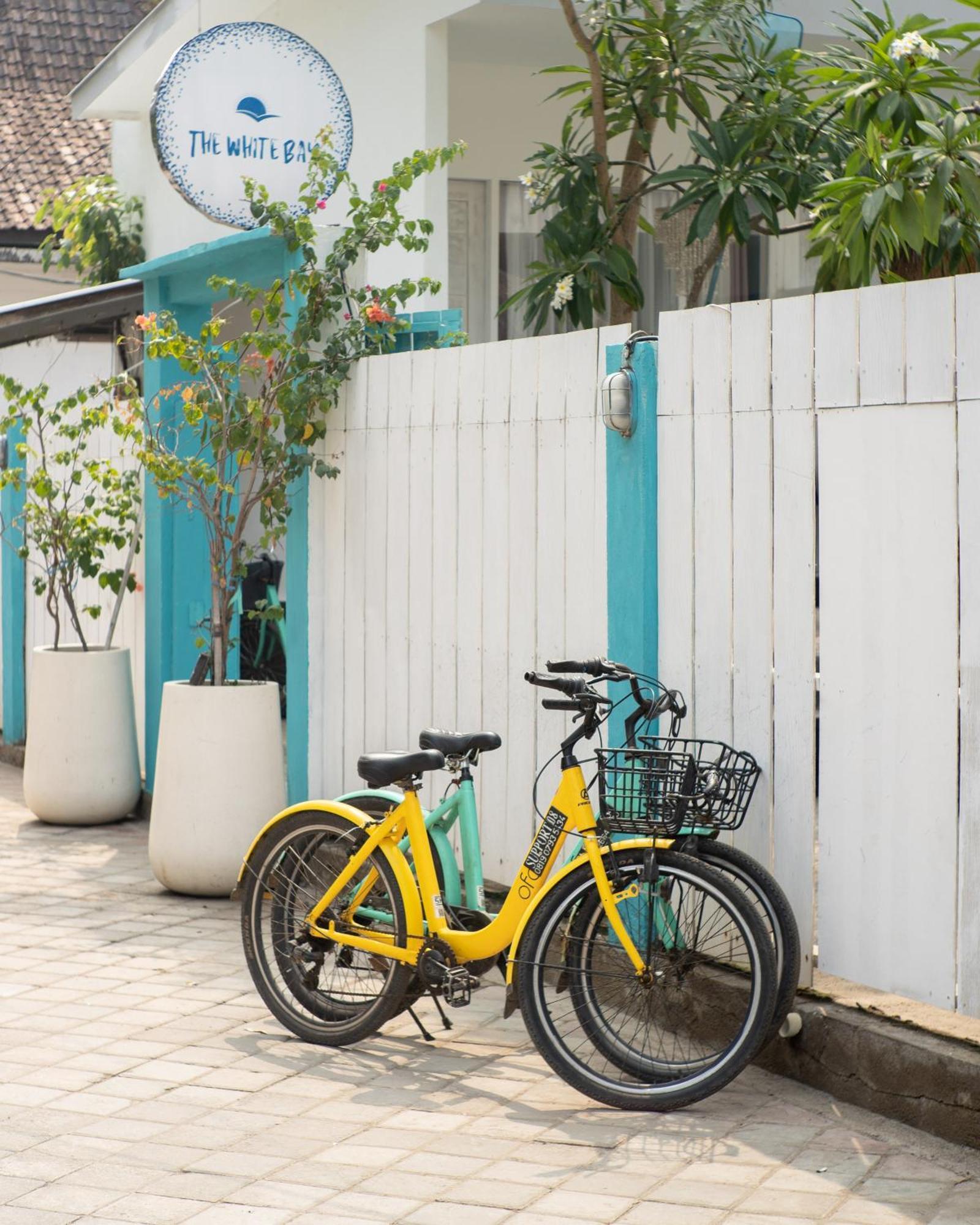 The White Bay Hotel Gili Trawangan Exterior foto